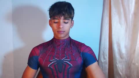 Snapshot of lewis_ly chatting on 9, 2, 2026 i am lewis ly EDUARDO MEMDOZA15 online show from 9, 2, 2026