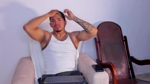 Snapshot of lewishamiltom chatting on 24, 4, 2026 lewis online show from 24, 4, 2026