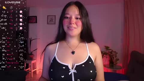 Snapshot of lexie_babe chatting on 10, 2, 2025 Lexie Thompson   8pm  0000am -5 online show from 10, 2, 2025