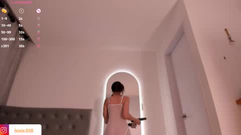 Snapshot of lexie_red chatting on 10, 2, 2025 LEXIE online show from 10, 2, 2025