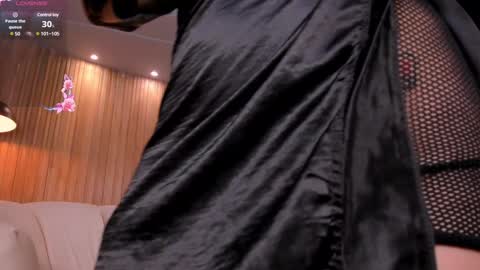 Lexie  online show from 16, 12, 2024