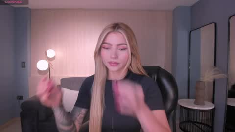 Snapshot of lexiewayne chatting on 7, 4, 2026 Lexie online show from 7, 4, 2026