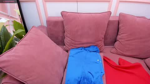 Snapshot of lexihoward chatting on 3, 2, 2025 Lexi online show from 3, 2, 2025