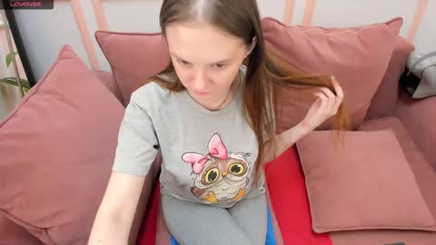 Snapshot of lexihoward chatting on 26, 9, 2025 Lexi online show from 26, 9, 2025