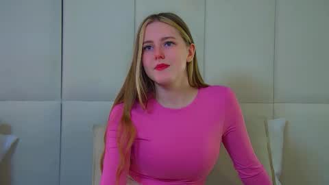 Snapshot of lexireadway chatting on 19, 3, 2026 Lexi online show from 19, 3, 2026