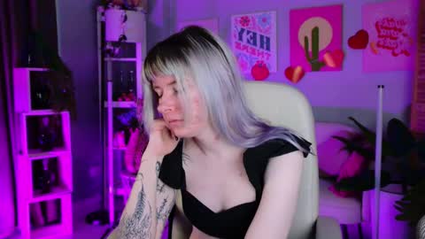 Snapshot of lexiwenford chatting on 25, 3, 2026 Lexi Wenford NO NUDE GODDESS online show from 25, 3, 2026