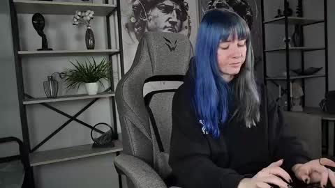 Snapshot of lexiwenford chatting on 17, 4, 2026 Lexi Wenford NO NUDE GODDESS online show from 17, 4, 2026