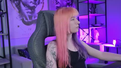 Lexi Wenford NO NUDE GODDESS online show from 22, 7, 2026