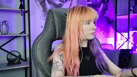 Lexi Wenford NO NUDE GODDESS online show from 26, 7, 2026