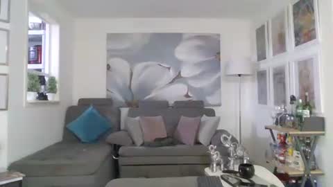 Snapshot of lexxandbuster chatting on 28, 10, 2025 LEXX  BUSTER online show from 28, 10, 2025