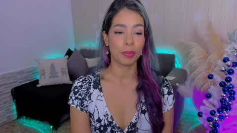 Snapshot of lexy_fox2 chatting on 16, 12, 2024 Lexy online show from 16, 12, 2024