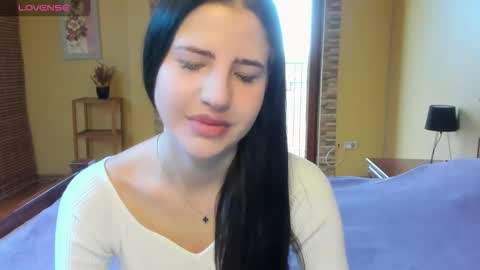 lexyswett online show from 1, 11, 2025