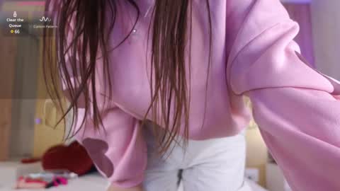 Snapshot of lexywillde chatting on 4, 1, 2025 LexyWillde online show from 4, 1, 2025