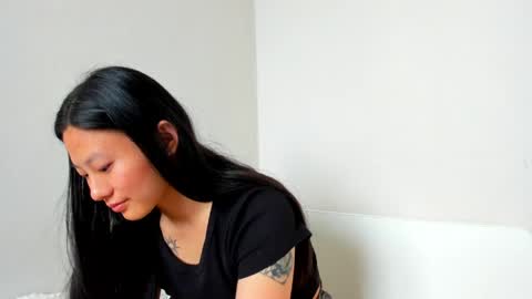 Snapshot of leyahanami chatting on 15, 5, 2026 Leya online show from 15, 5, 2026