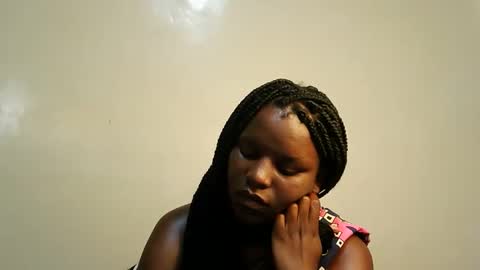 Snapshot of leylacuty13 chatting on 9, 3, 2026 leylacuty13 online show from 9, 3, 2026