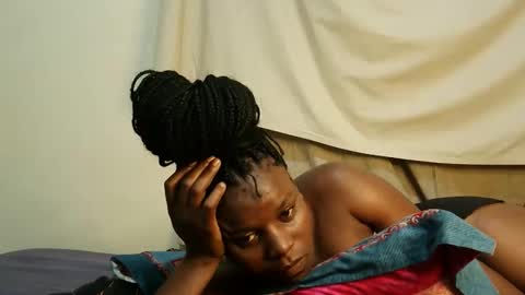 Snapshot of leylacuty13 chatting on 12, 3, 2026 leylacuty13 online show from 12, 3, 2026