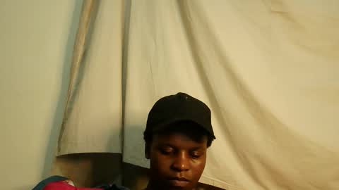 Snapshot of leylacuty13 chatting on 17, 3, 2026 leylacuty13 online show from 17, 3, 2026