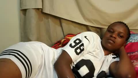 Snapshot of leylacuty13 chatting on 26, 3, 2026 leylacuty13 online show from 26, 3, 2026