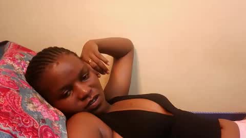 Snapshot of leylacuty13 chatting on 31, 3, 2026 leylacuty13 online show from 31, 3, 2026