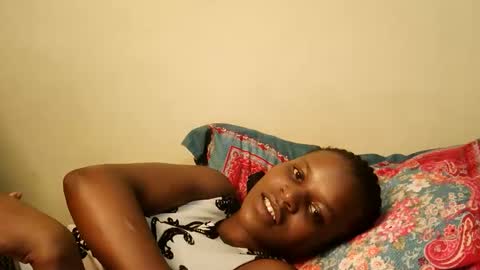 Snapshot of leylacuty13 chatting on 5, 4, 2026 leylacuty13 online show from 5, 4, 2026