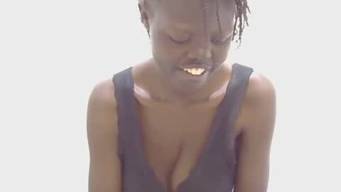 Snapshot of leylani69 chatting on 14, 7, 2026 laylani69 online show from 14, 7, 2026
