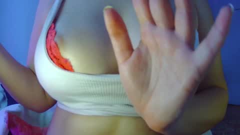 Snapshot of leysun7777 chatting on 2, 2, 2025 Leysun7 online show from 2, 2, 2025