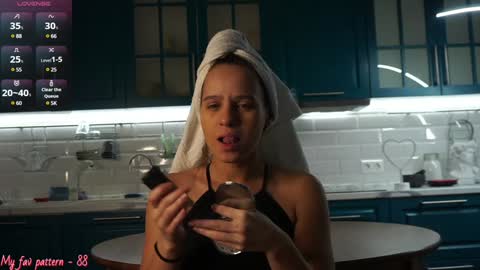 Hey Im Alexa  tg online show from 16, 12, 2024