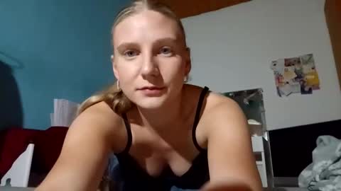 lia06_ online show from 3, 10, 2025