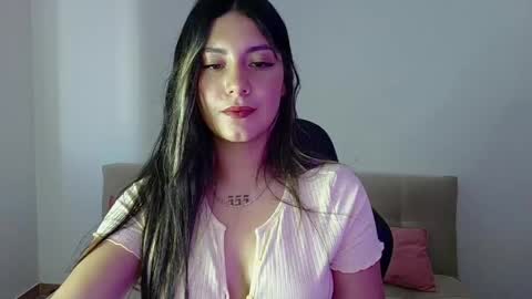 Snapshot of lia_14_ chatting on 6, 4, 2026 Lia online show from 6, 4, 2026