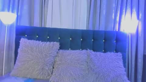 Snapshot of lia__owen chatting on 2, 5, 2026 lia__owen online show from 2, 5, 2026
