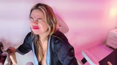 Lia  online show from 1, 2, 2026