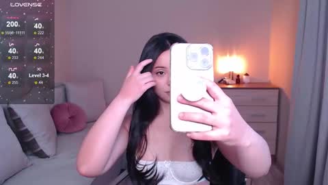 Snapshot of lia_hetty chatting on 8, 1, 2026 L I A online show from 8, 1, 2026