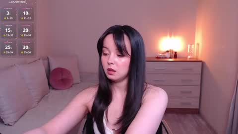 Snapshot of lia_hetty chatting on 10, 4, 2026 L I A online show from 10, 4, 2026