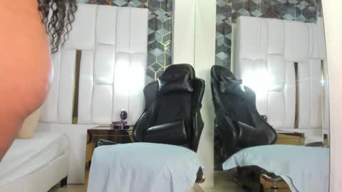 lia_mariana online show from 8, 2, 2026