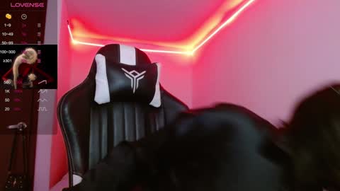 lia spicy   ig online show from 31, 12, 2024