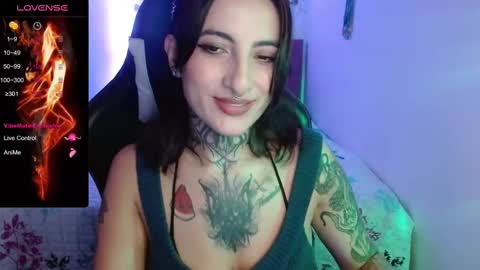 lia spicy   ig online show from 19, 9, 2025