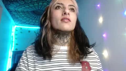 Snapshot of lia_miss2 chatting on 8, 5, 2026 lia spicy ig online show from 8, 5, 2026