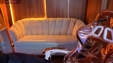 Snapshot of lia_queen_tx chatting on 16, 4, 2026 Online 1400 - 2100 online show from 16, 4, 2026