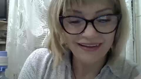 Snapshot of lia_raysss chatting on 22, 4, 2026 lia_raysss online show from 22, 4, 2026