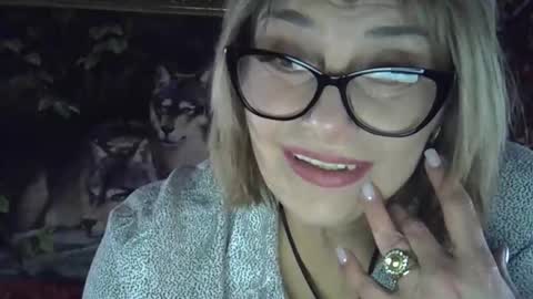 Snapshot of lia_raysss chatting on 23, 4, 2026 lia_raysss online show from 23, 4, 2026