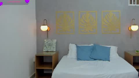 Lia  online show from 1, 3, 2025