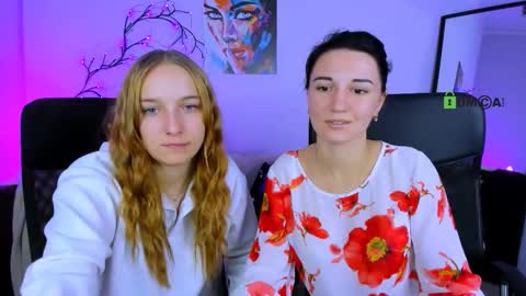 Snapshot of lia_sunset chatting on 3, 10, 2025 Lia online show from 3, 10, 2025