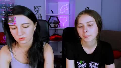 Snapshot of lia_sunset chatting on 4, 10, 2025 Lia online show from 4, 10, 2025