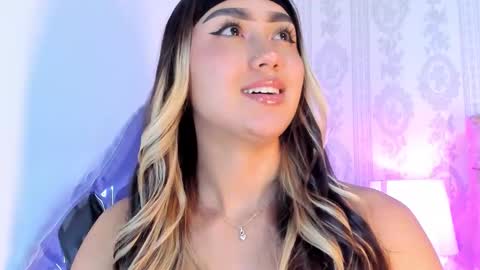 Snapshot of liaa_18 chatting on 4, 3, 2026 Liaa online show from 4, 3, 2026