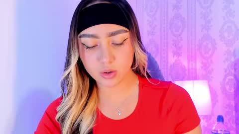 Snapshot of liaa_18 chatting on 9, 4, 2026 Liaa online show from 9, 4, 2026