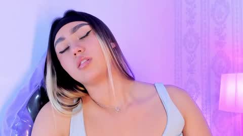 Snapshot of liaa_18 chatting on 11, 4, 2026 Liaa online show from 11, 4, 2026