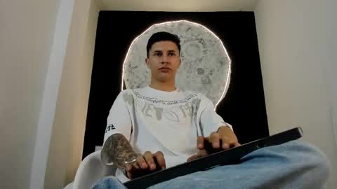 Liam Smith online show from 22, 10, 2025