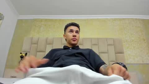 Liam Smith online show from 16, 11, 2025