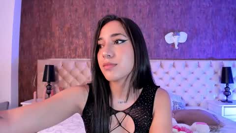 liaa turner  online show from 19, 9, 2025