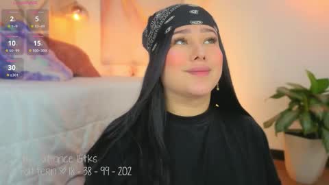 Lia Cox online show from 26, 3, 2026